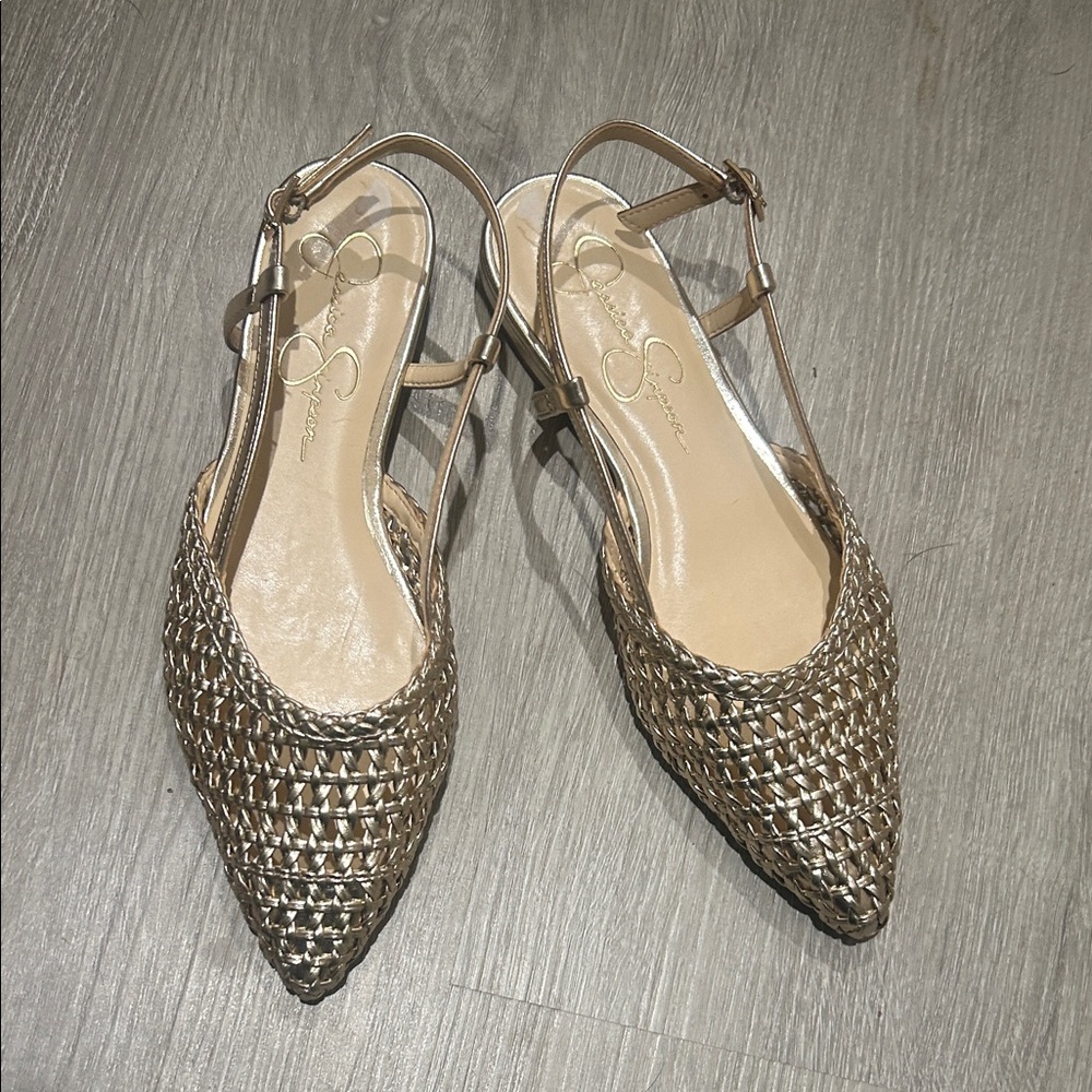 Jessica Simpson 7.5